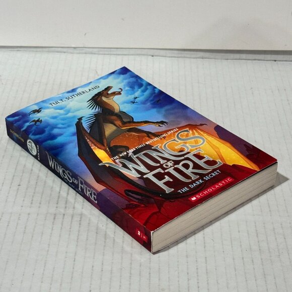 Wings of Fire Book Four: The Dark Secret by Tui Sutherland Paperback Book - Picture 2 of 3